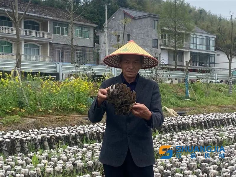 1648437284757411.jpg 09-59-17-47-283825.jpg