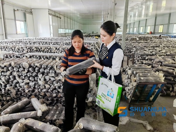 1652232571449656.jpg 11-02-41-13-283825.jpg